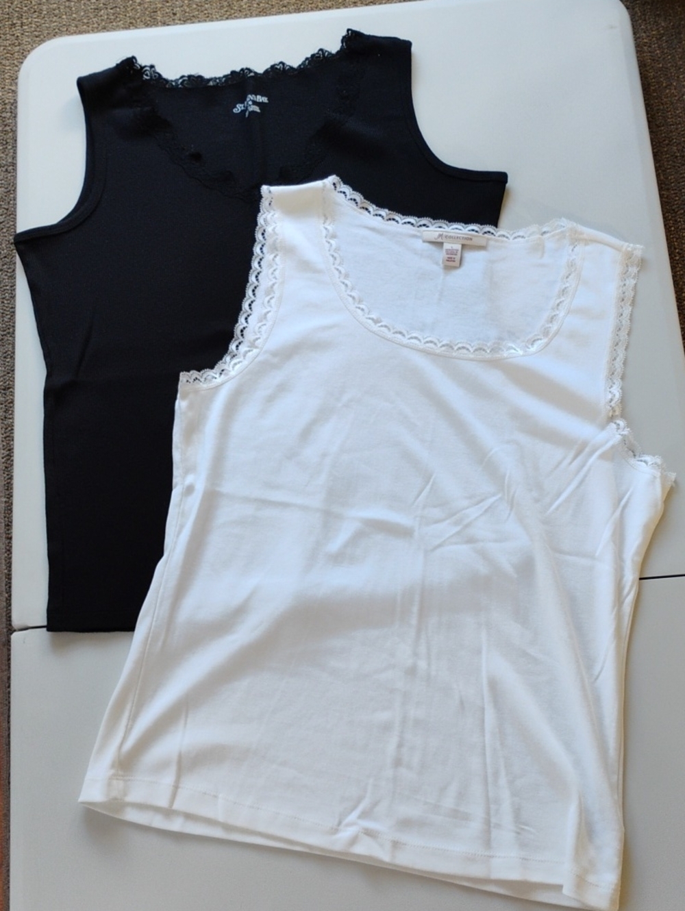 LOT OF 2 WOMEN'S TANK TOPS